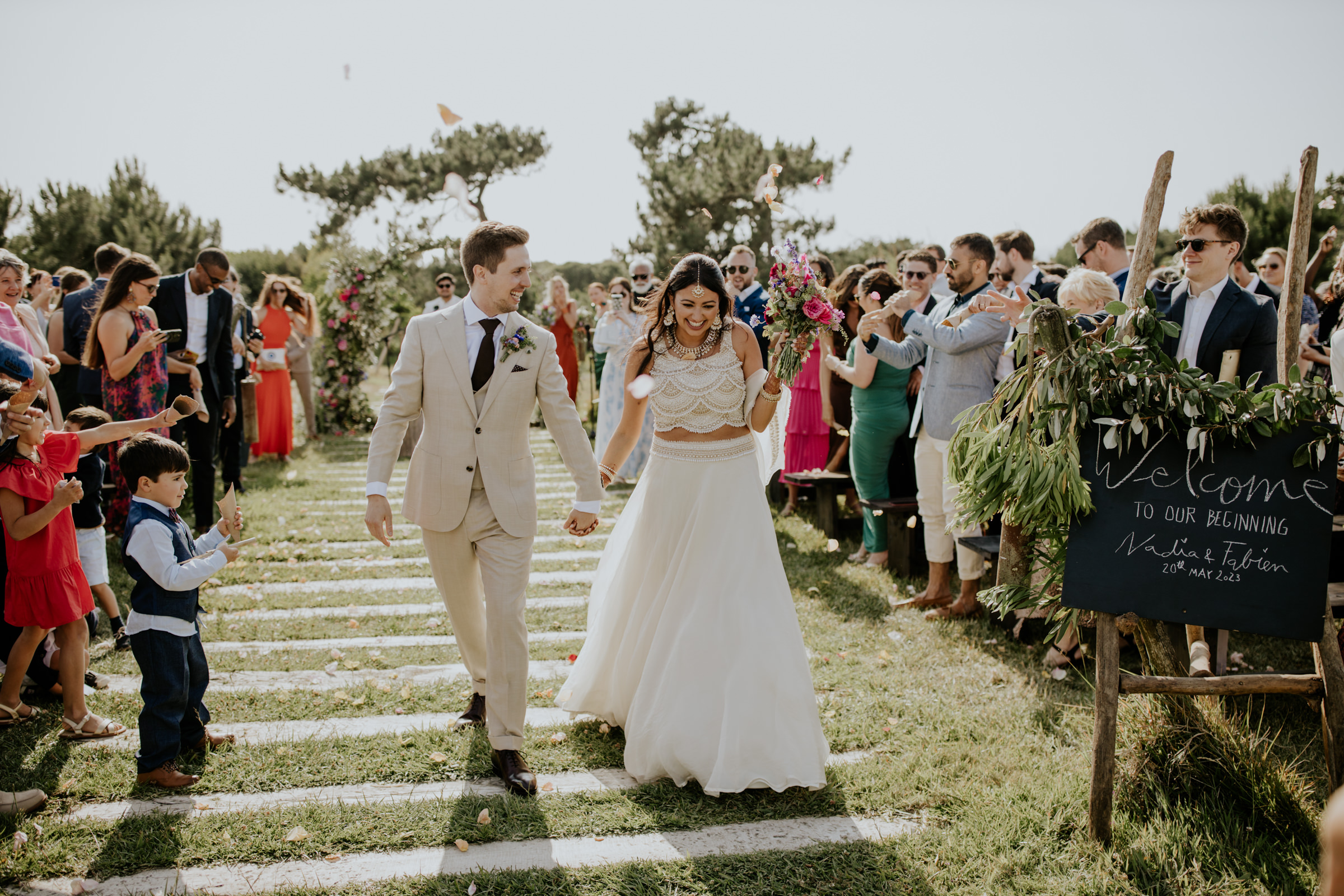 Nadia & Fabien // Wedding photography in Areias do Seixo, Portugal 2023